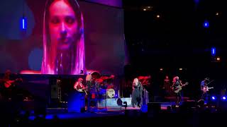 Fleetwood Mac Hypnotized Live Chicago United Center Oct 6th 2018 [upl. by Pallas]