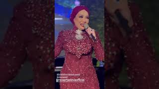 Reza Artamevia Perfom di Pernikahan Aaliyah Massaid dan Thariq Halilintar [upl. by Ireg]