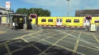 Birkdale Level Crossing [upl. by Hilliary]