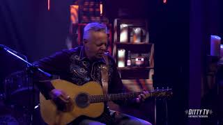 Tommy Emmanuel performs quotBeatles Medleyquot on DittyTV [upl. by Banerjee389]